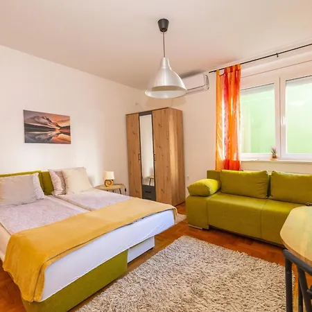 Mina Penthouse Apartment Novi Sad Exterior photo